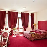 Hotel Ih Salute Palace (adults Only) 3*