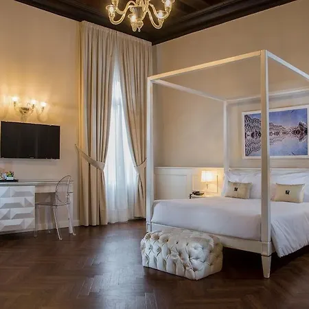 Hotell Ih Salute Palace (adults Only) 3*