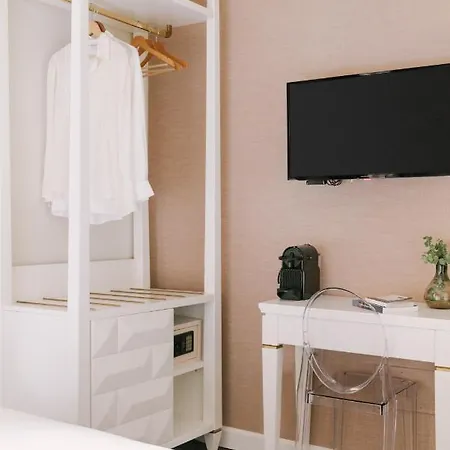 Hotell Ih Salute Palace (adults Only)