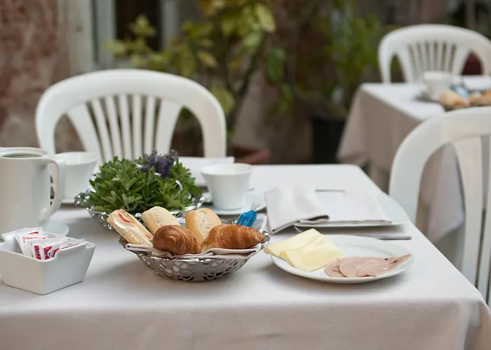 Otel Ih Salute Palace (adults Only)