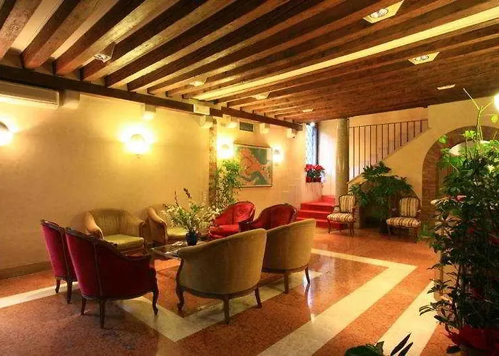 Ih Salute Palace (adults Only) Otel 3*