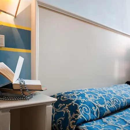 Hotel Sonder Salute Palace