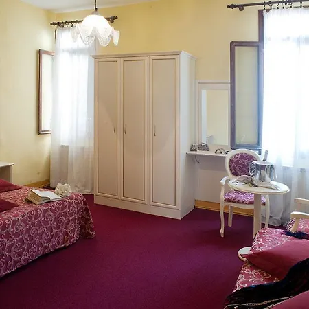 Hotel Sonder Salute Palace