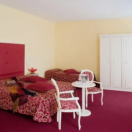 Hotel Sonder Salute Palace