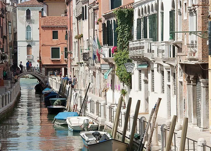 Hotel Ih Salute Palace (adults Only)