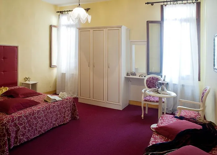 Hotel Ih Salute Palace (adults Only)